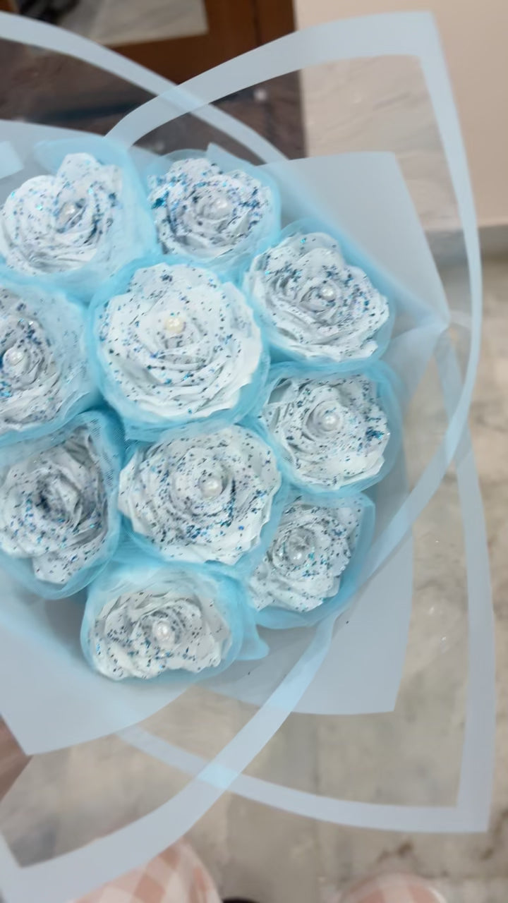 SKY BLUE GRAND BOUQUET